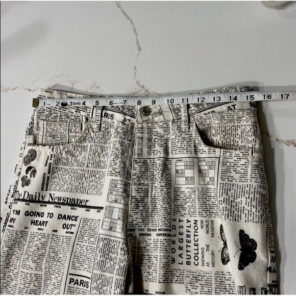 Zara Newspaper & Butterfly Straight-Leg Jeans — White/Black - Picture 9 of 9